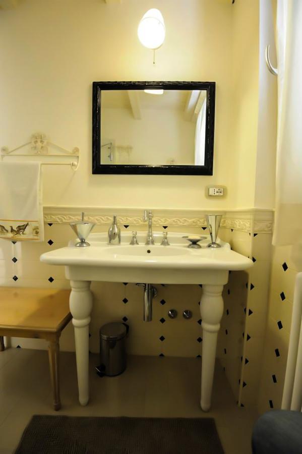 Il Piccolo Giglio Bed & Breakfast Porto Sant'Elpidio Exterior photo